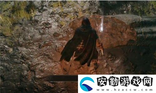 艾爾登法環(huán)發(fā)光雕像怎么打破