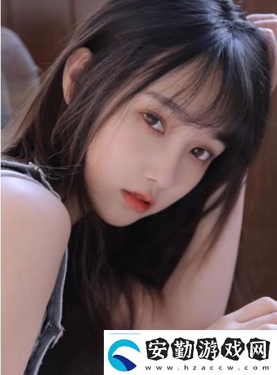 動漫?c?黃扒衣服做小電影創(chuàng)意表達(dá)與視覺沖擊網(wǎng)友